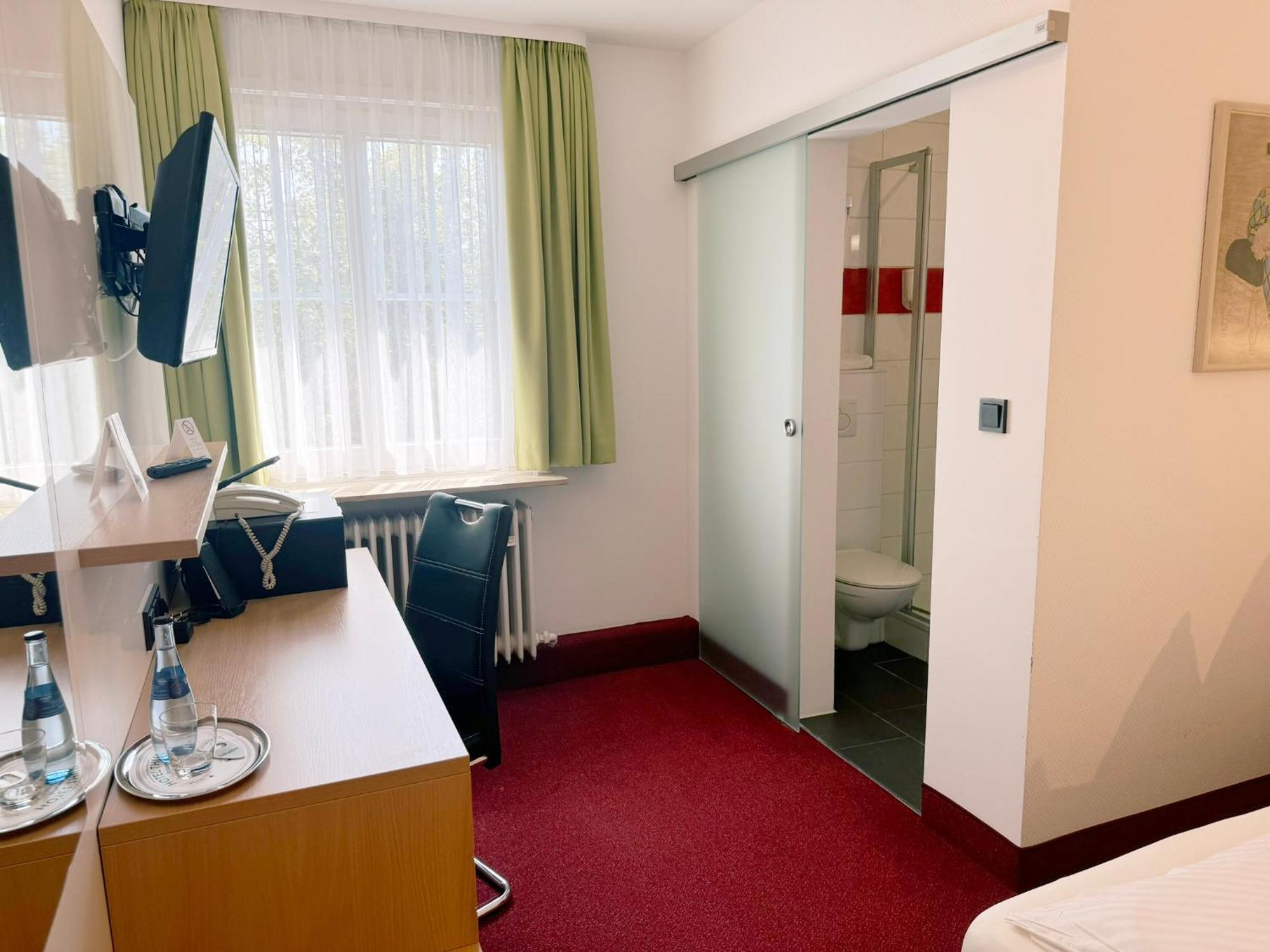 Hotel Restaurant Thum Balingen Exterior foto