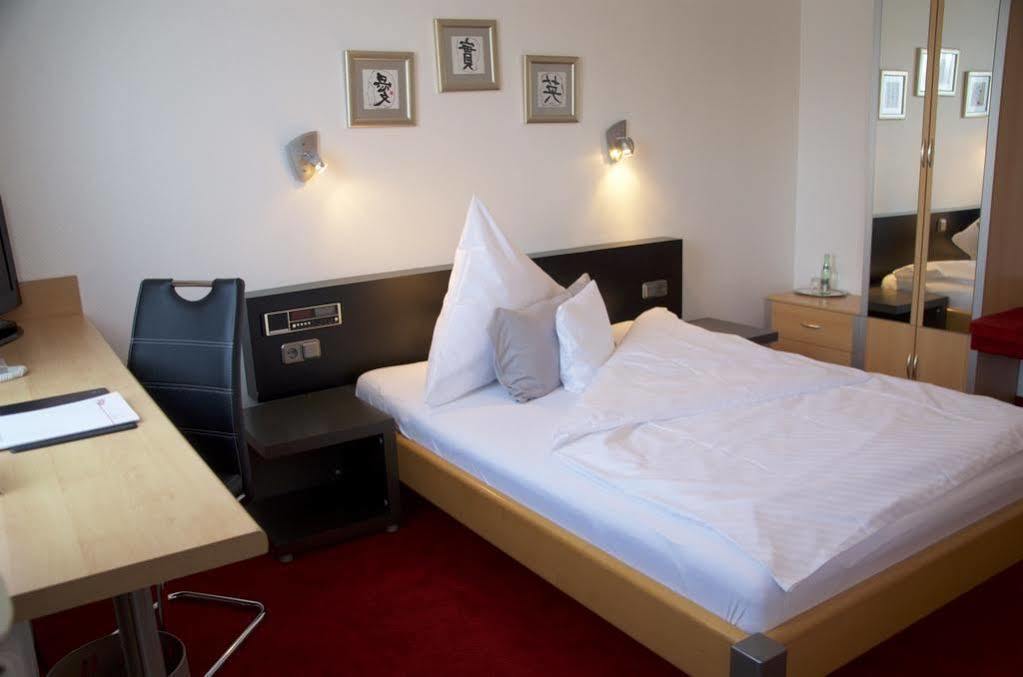 Hotel Restaurant Thum Balingen Exterior foto